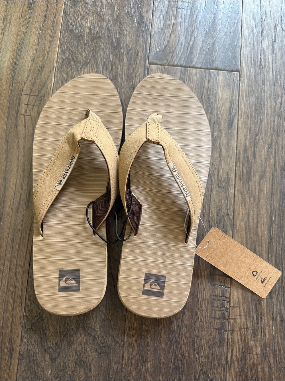 NWT Men Quicksilver Flip Flops 11